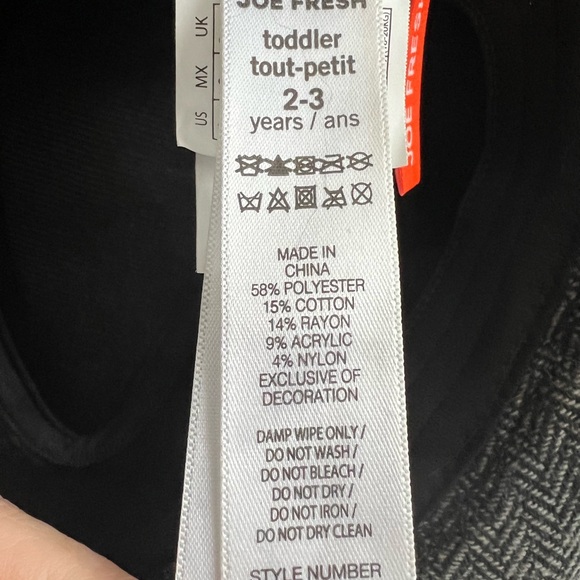 Nice warm hat for little boys - Picture 3 of 7